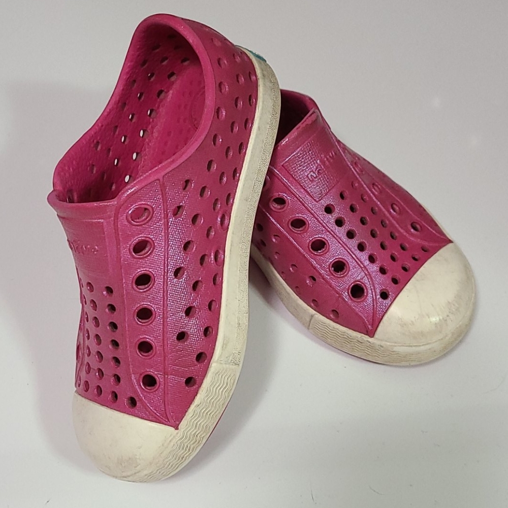 Pink Natives size 7